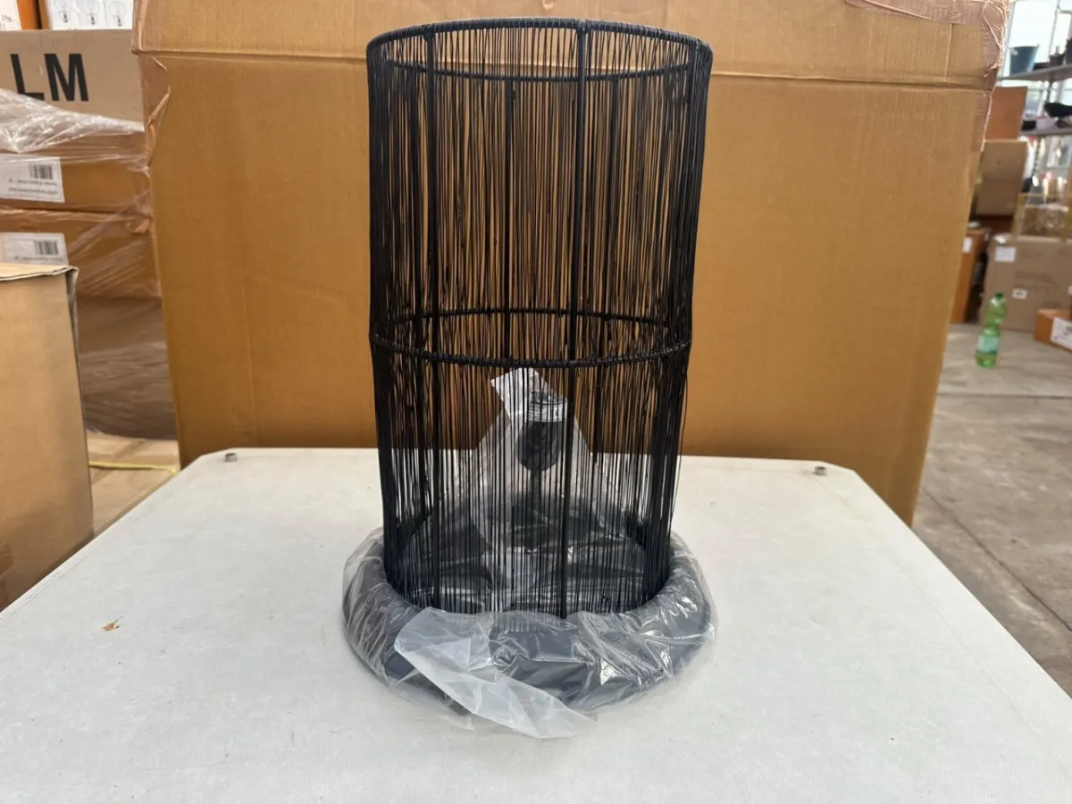 Lot of floor lamps (2 pieces)
