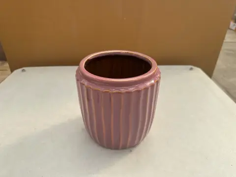 Set of stone vases (2 pieces)