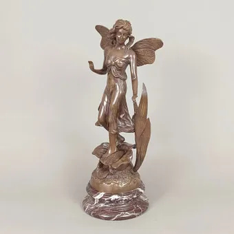 MOREAU, AUGUSTE. PODLE. Víla mezi vodními rostlinami, hnědě patinovaný bronz.