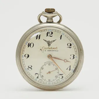 CORTÉBERT. Eisenbahn-Taschenuhr, "T.C.D.D." Türkische Staatsbahn, um 1950, Schweiz.