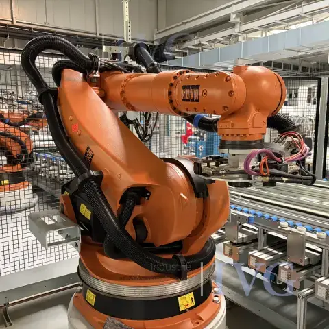 Robot industriel env. 6 axes KUKA KR 210 L150-2 2000