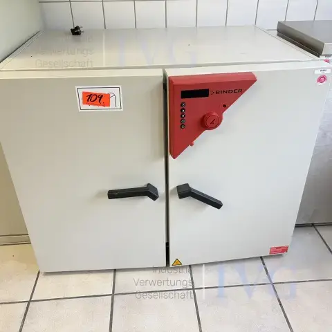Armoire chauffante BINDER FED 240