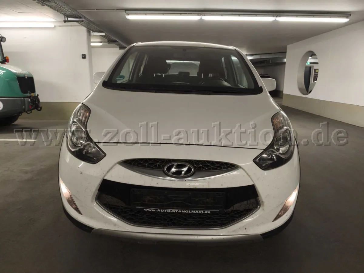 1 Hyundai IX 20 1.6 Crossline automat