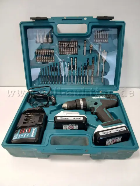1 аккумуляторная ударная дрель-шуруповерт Makita HP457D