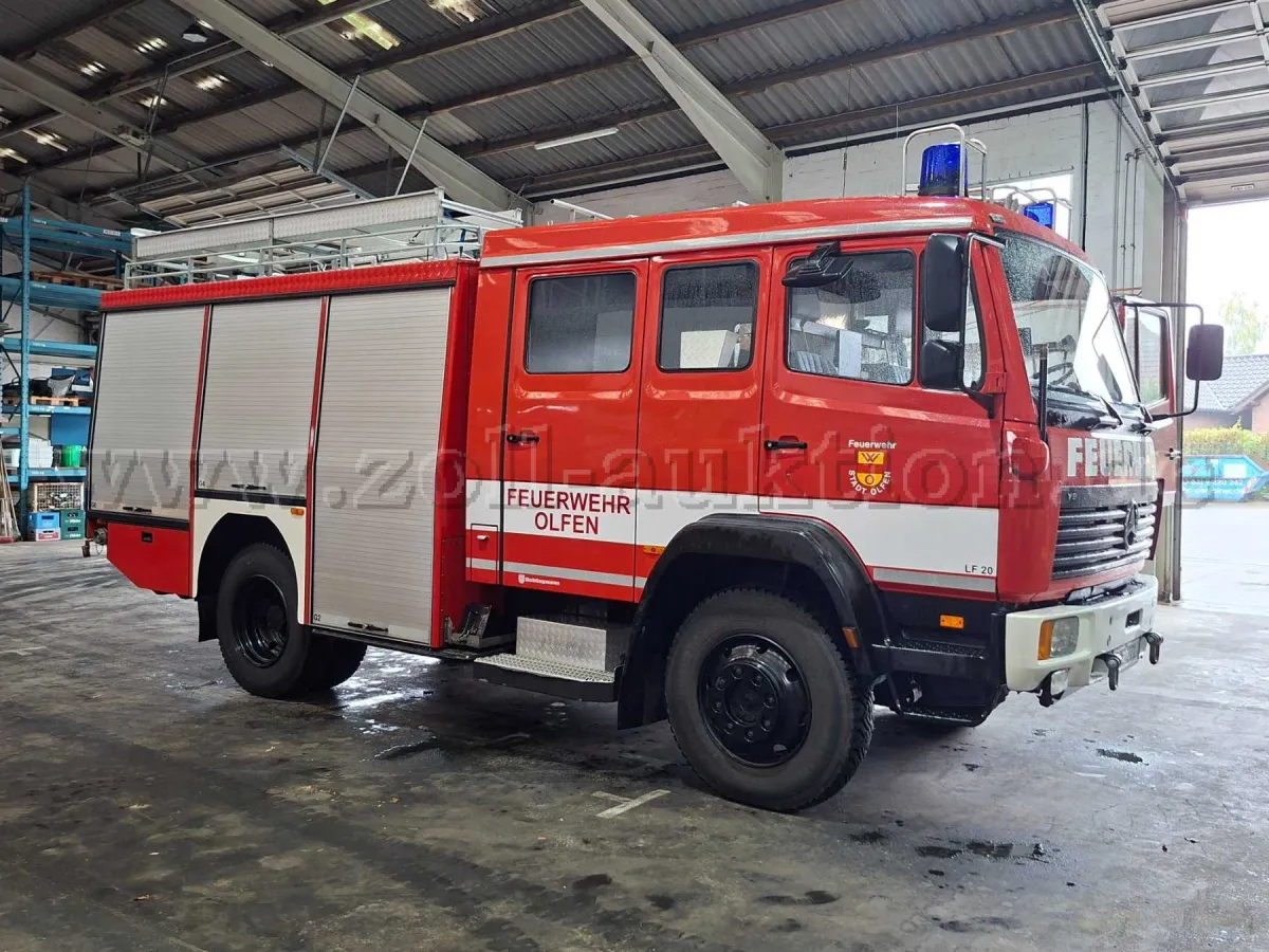1 fire engine LF 20 (former standard TLF 16/25) type 1124 AF, Mercedes Benz