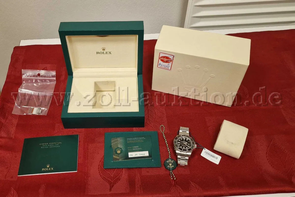 1 zegarek męski "ROLEX OYSTER PERPETUAL DATE SEA-DWELLER"