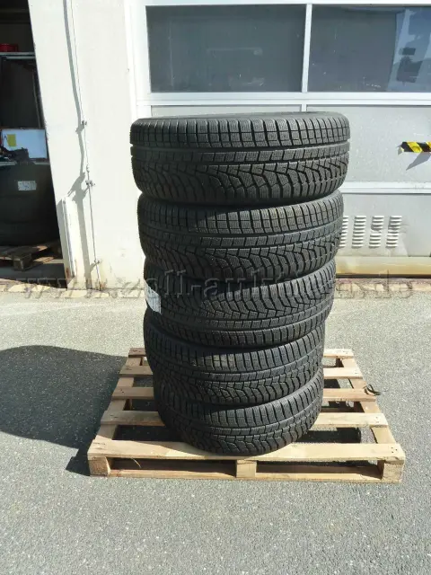 5 winter tyres Hankook 255/65 R16 109H