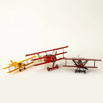 Three model aircraft: two triplanes, one biplane, among others Made in Japan, 2nd half 20th c. (3).