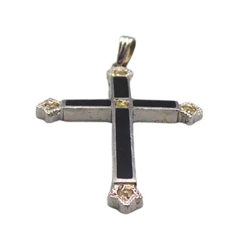 Croix en argent sterling