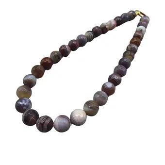 Collier de perles en agate naturelle facettée avec fermoir en argent 925