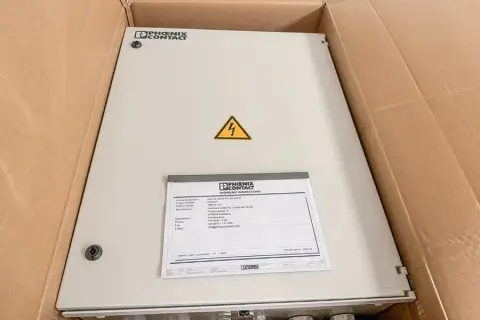 Boîtier de raccordement de générateur PHOENIX PV224S0F3CXXVV0O0TXPX15PWW