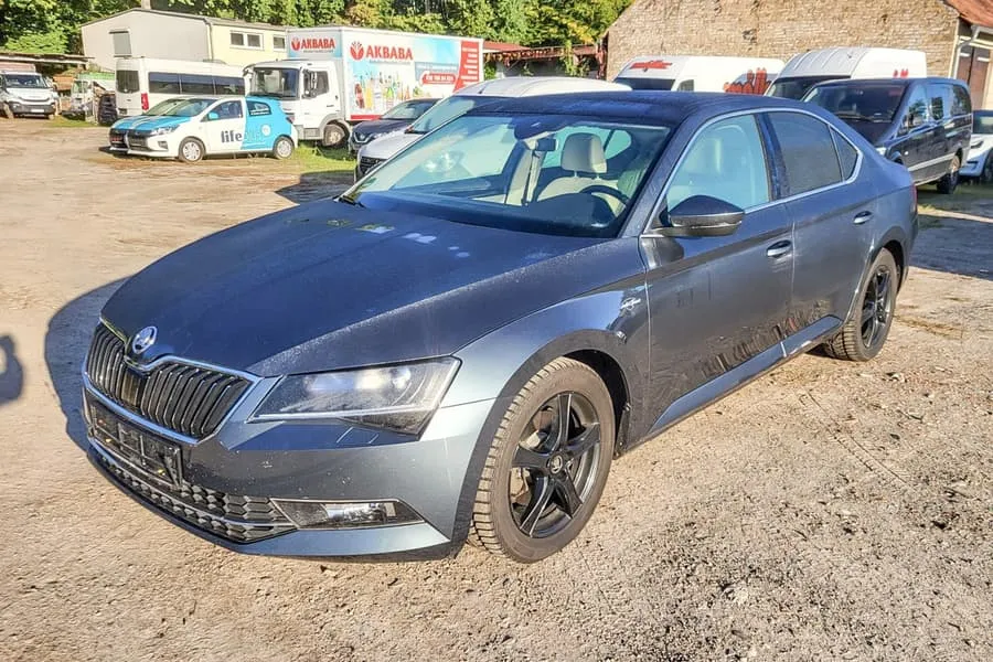 Samochód Skoda Superb 2.0 TDI DSG L&K