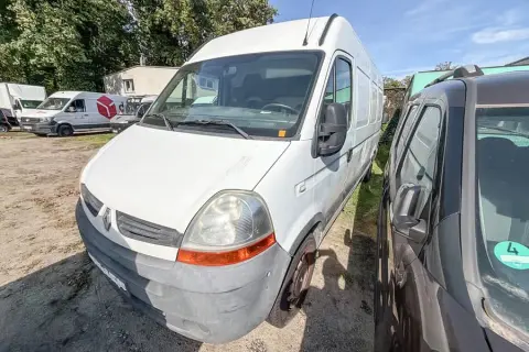 Bestelwagen RENAULT Master 2,5, niet rijklaar