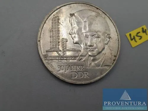 Pièce de circulation RDA 20 marks 1979 30 ans de la RDA SUP KM75