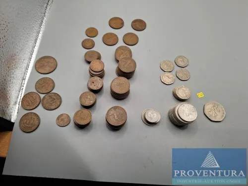 Pièces de circulation Angleterre 4,705 livres + 4x 1/2 penny 1965 + 1 penny 1965