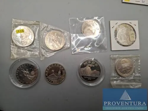 Monnaies de circulation URSS 4x 1 rouble 1x 3 roubles Russie 2x 3 roubles 1x 5 roubles tout en pp