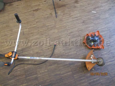 1 battery brushcutter Pellenc, battery brushcutter Pellenc Excelion 2000