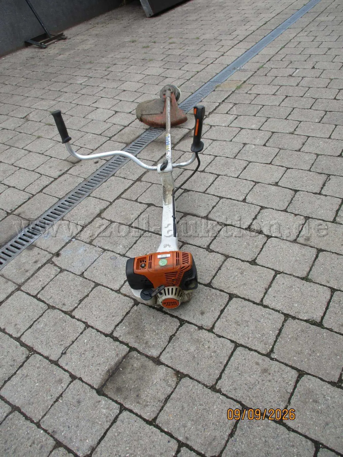 1 Brushcutter Stihl FS 311