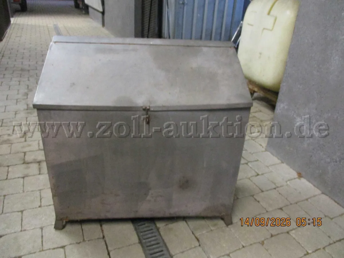 1 metal box