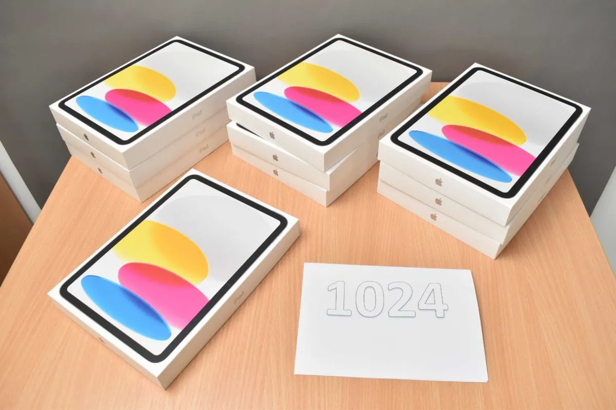 10 cartons vides Apple iPad 11e génération