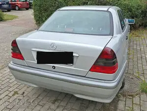 Car Mercedes C 180