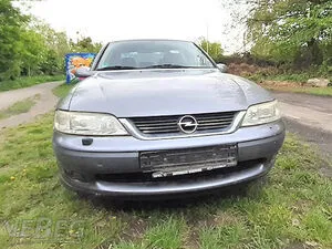 Car Opel Vectra B 1.6