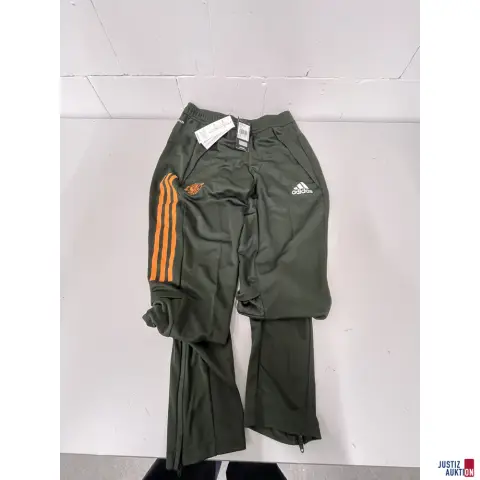 Manchester United Trainingshose Größe S