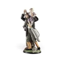 Groupe de figurines 'Chasseur avec sa fille sur l'épaule'