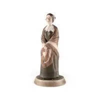 Figurine 'Feodoulia Ivanovna' de la série inspirée du roman de N.V. Gogol 'Les Âmes mortes'