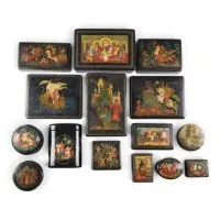 Collection de 15 boîtes laquées : scènes de contes, « Dmitri Donskoï » et paysage de rivage