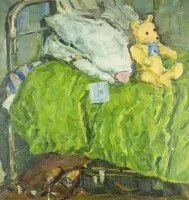 'Teddybeer op een groen bed'