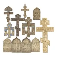 Collection de huit icônes en bronze : crucifix et fêtes