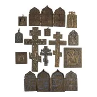 Collection de douze icônes en bronze : crucifix, fêtes et saints choisis