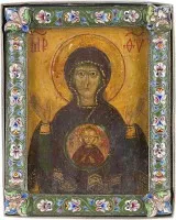 KLEINE IKONE MIT DER GOTTESMUTTER DES ZEICHENS (ZNAMENIE) MIT CLOISONNÉ-EMAIL-MONTIERUNG