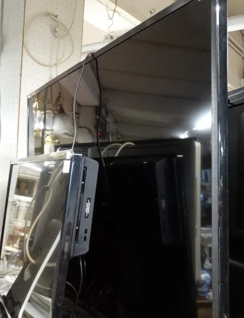 1 telewizor Samsung