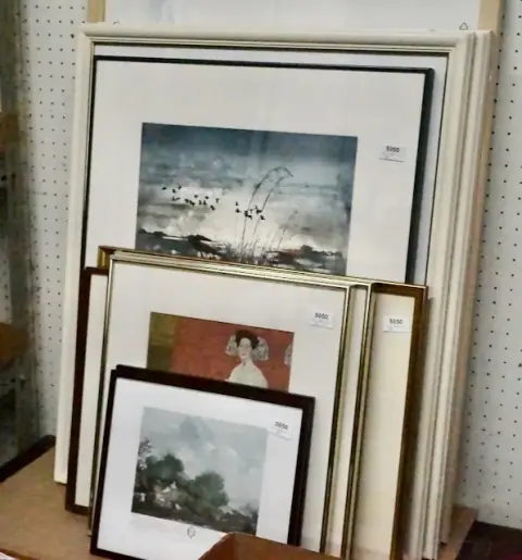 1 lot of paintings