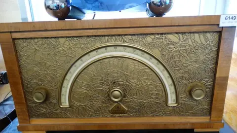 1 stare radio