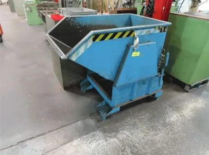 1 chip container, forkliftable