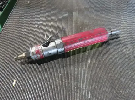 1 straight grinder, make: Desouttes, type: K11-L