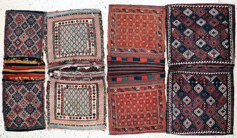 4 doubles sacs Sumakh, Perse, début 20e s., laine sur laine, env. 145 x 75 cm, EHZ:3