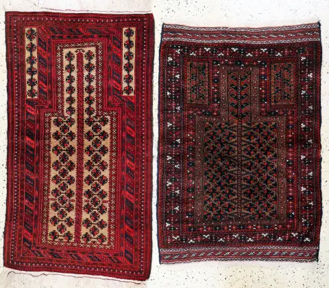 2 lots de tapis de prière Belutsch Afghanistan, milieu du 20e s., laine sur laine, env. 160 x 89
