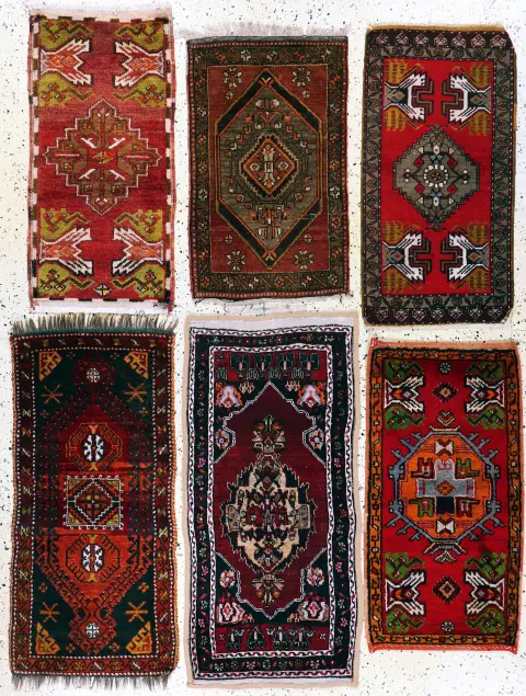 6 lots Yastik, Turquie, début du 20e s., laine sur laine, env. 100 x 50 cm, EHZ : 2-3