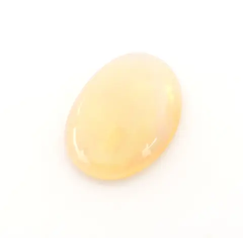 Opale lâche, env. 3,21 ct, cabochon ovale, beau jeu de couleurs
