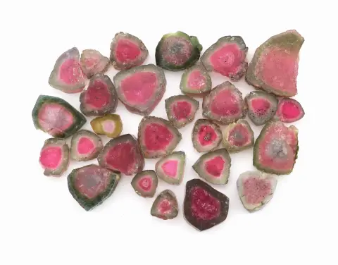 Lot de 29 tourmalines pastèque brutes, env. 114 ct, Afghanistan