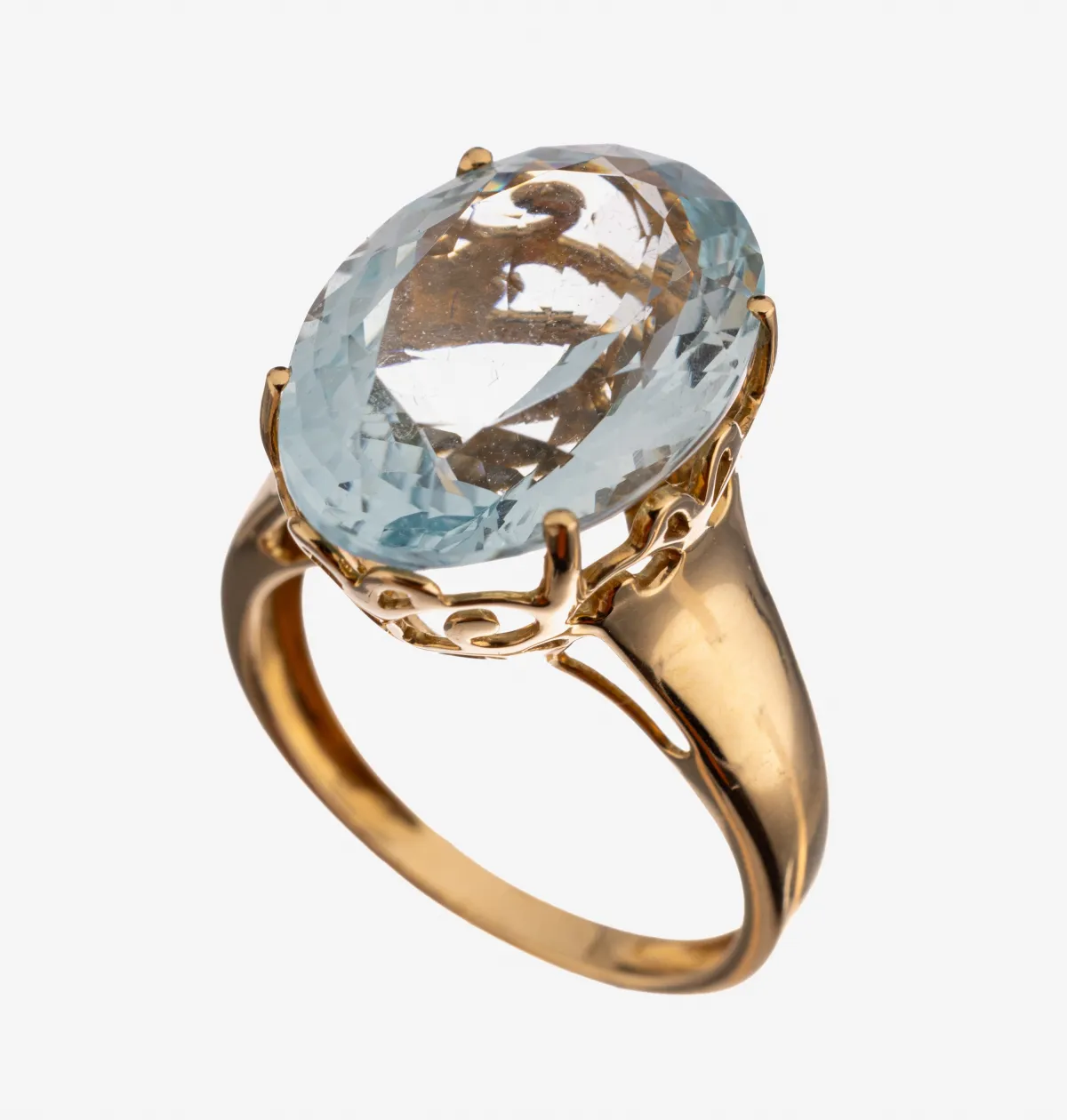 14 kt Gold Aquamarin-Ring, GG 585/000, ovalfacett. Aquamarin ca. 8.0 ct, RW 57, ca. 5.6