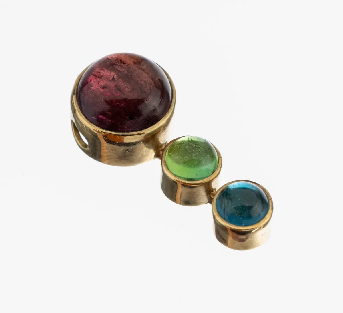 14 kt Gold Turmalin-Anhänger, GG 585/000, schlichtes Design, 3 Turmalin-Cabochons in