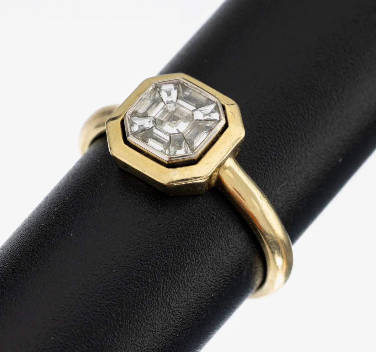Bague or 14 ct diamant, or 750/000, tête octogonale, 1 diamant octogonal et 8