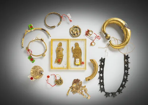 Lot de bijoux