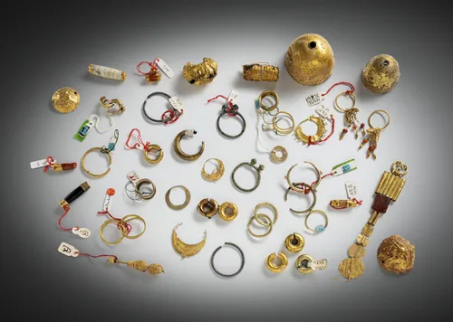Lot de bijoux