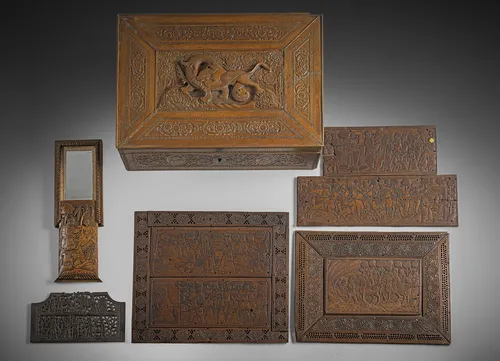 Lot de fines sculptures sur bois